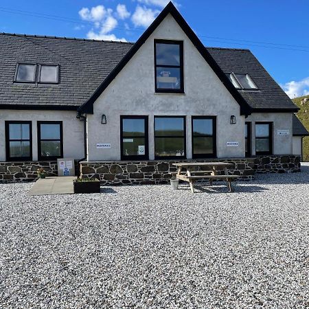 The Bridge Self Catering Kilmaluag Exterior foto