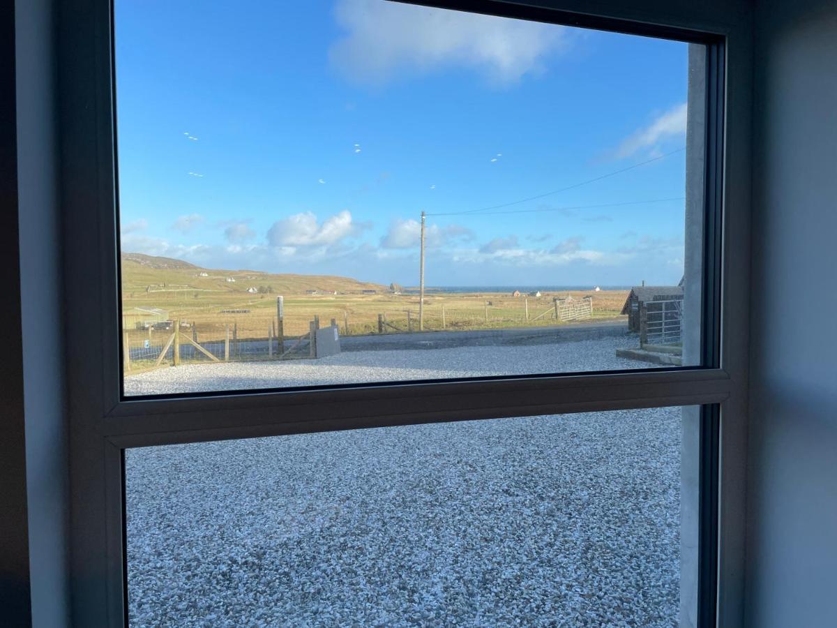 The Bridge Self Catering Kilmaluag Exterior foto